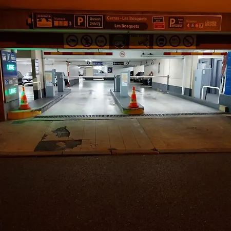 L'or Dans La Partner Δωμάτια σε οικογενειακή κατοικία *